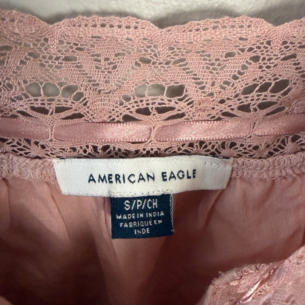 American Eagle Lace Pintuck Button Front Boho Tank Top Small Cami Crop Pink - Picture 5 of 12